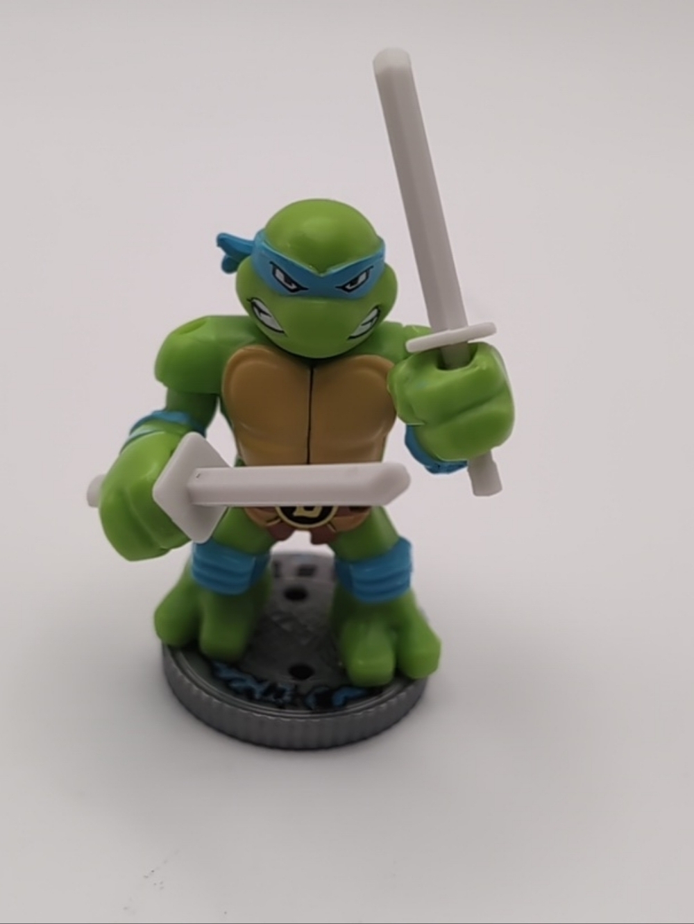 2022 Akedo - TMNT Series 1 - LEONARDO Exclusive  Teenage Mutant Ninja Turtles